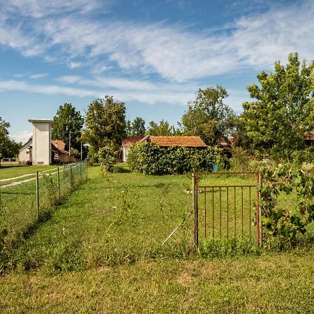 Holiday Home Navis Karlovac Exterior photo